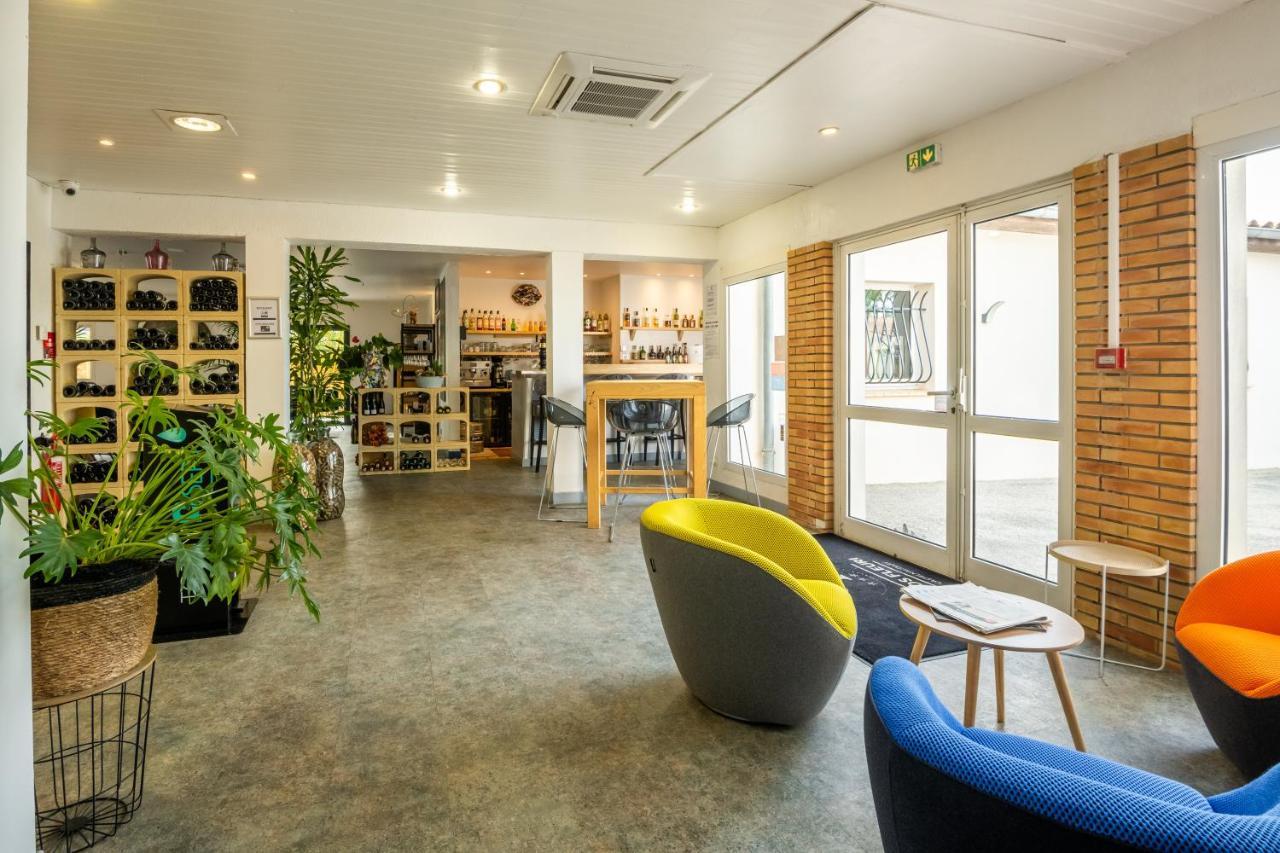 Logis Hotel Restaurant Le Clos Fleuri Кастельнодари Экстерьер фото