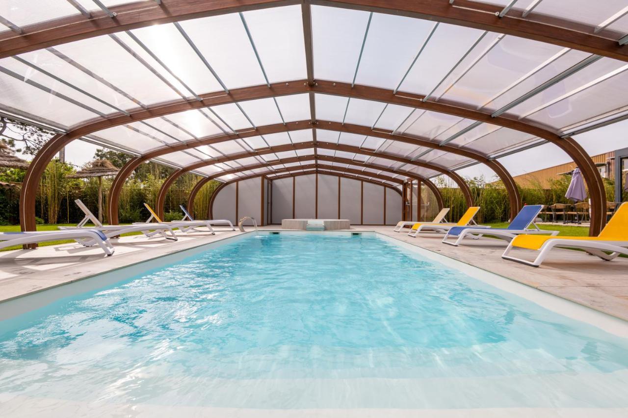 Logis Hotel Restaurant Le Clos Fleuri Кастельнодари Экстерьер фото